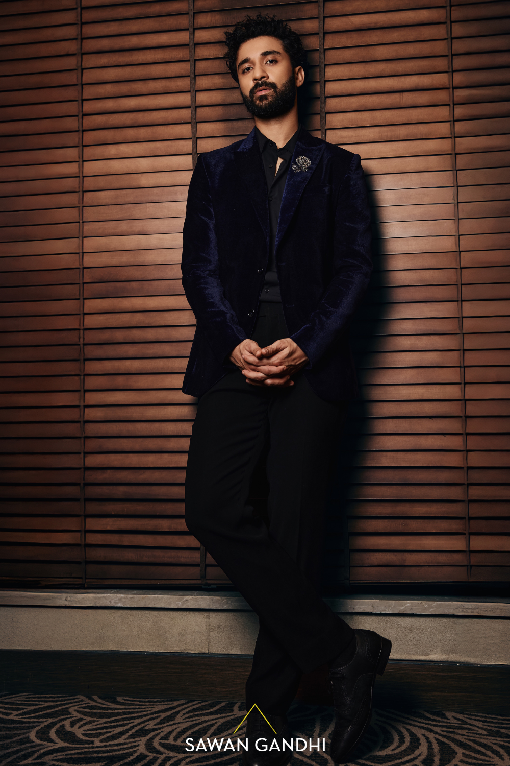 Raghav Juyal in Navy Blue Velvet Jacket – Sawan Gandhi Online Store Raghav Juyal in Navy Blue Velvet Jacket – Sawan Gandhi Online Store
