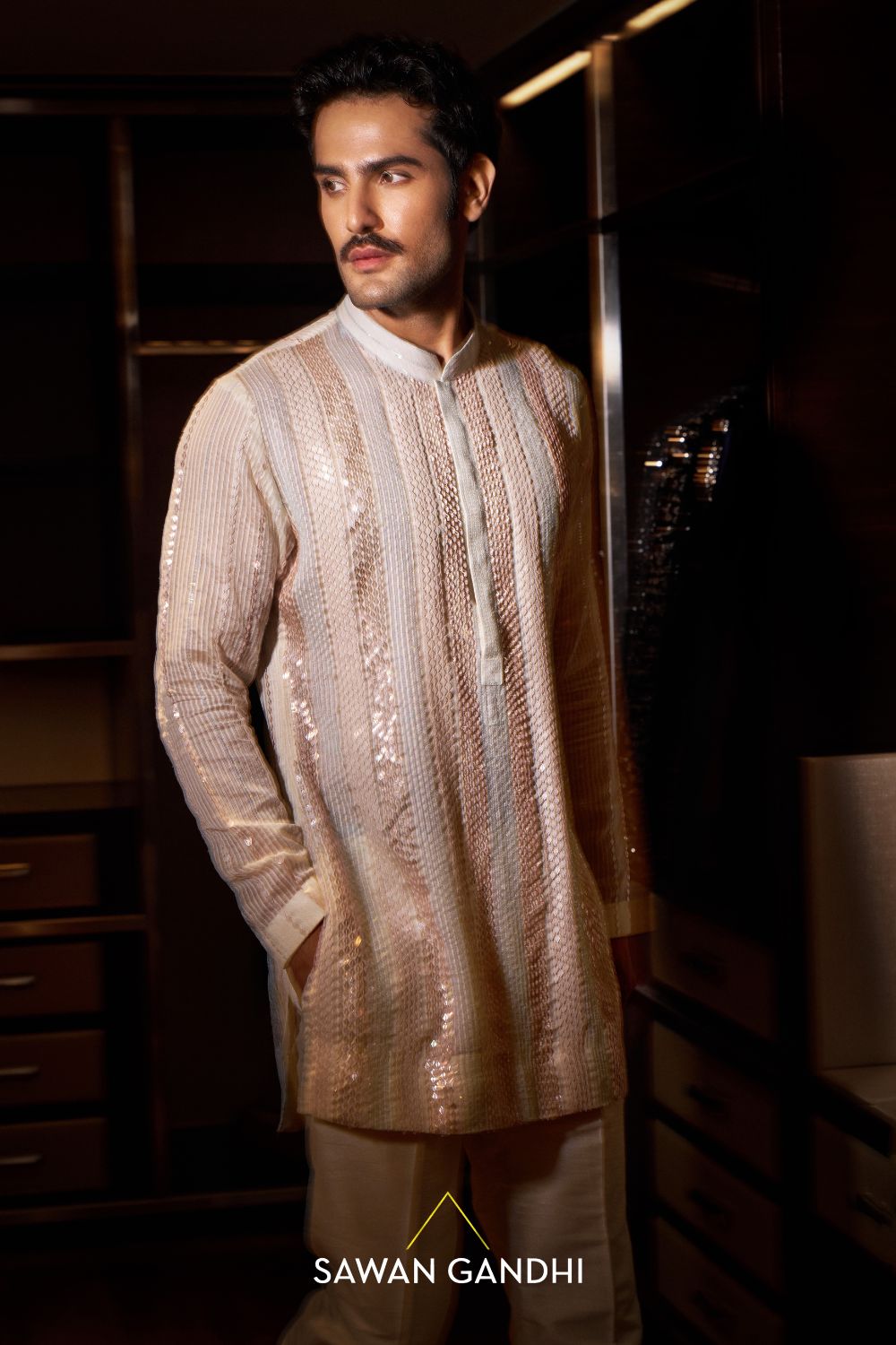 Ivory multicolur shimmier kurta