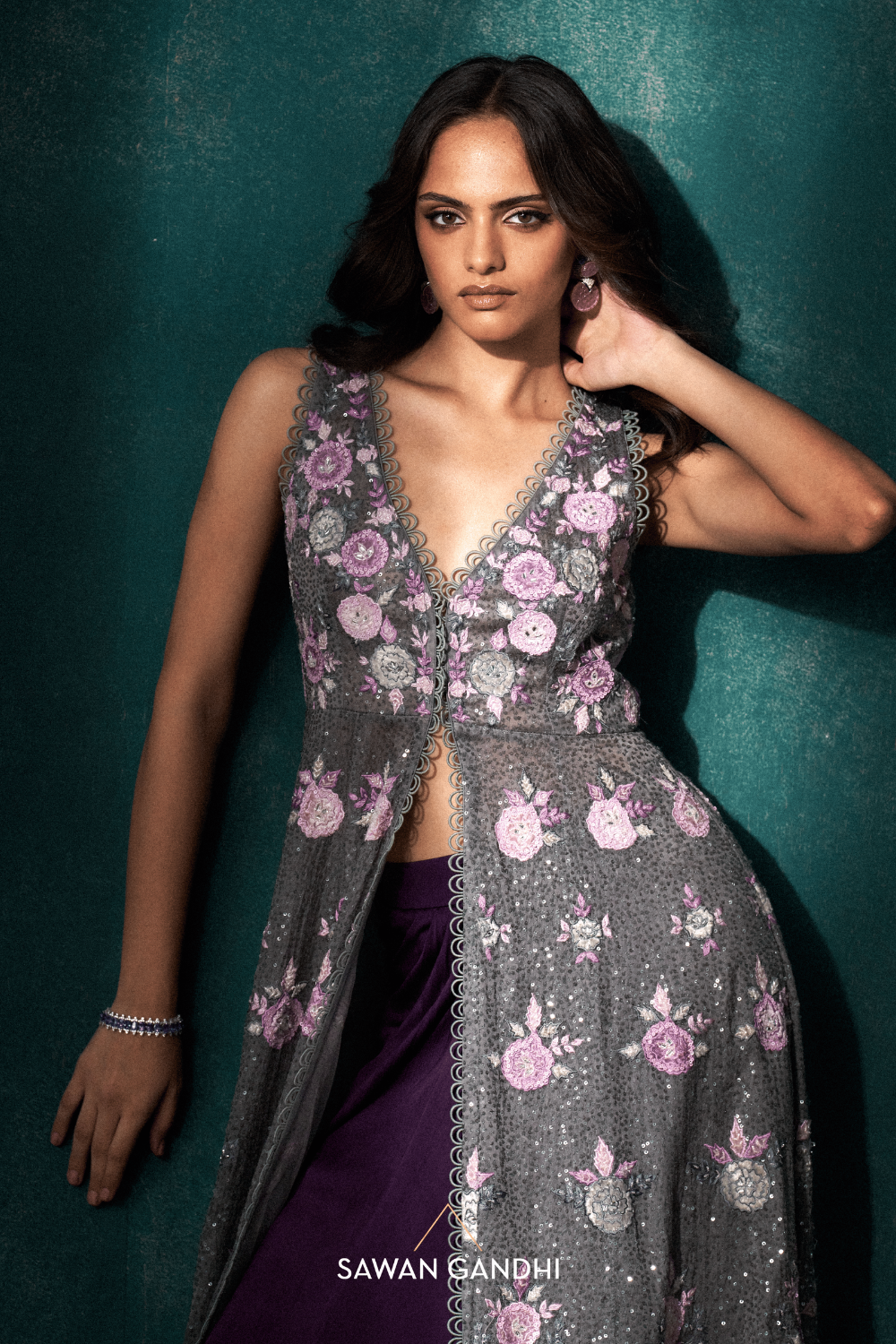 Grey sequins cape with applique work