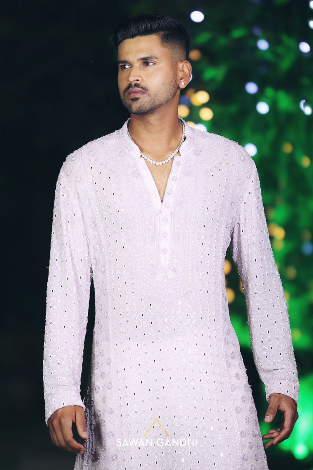 Shreyas iyer in Lilac Chikankari kurta