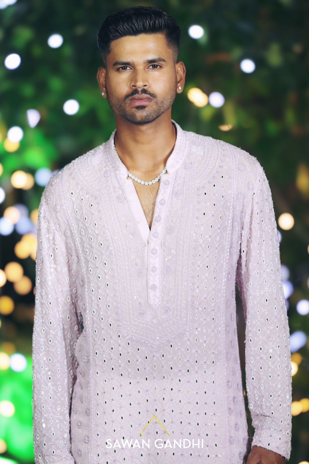 Shreyas iyer in Lilac Chikankari kurta