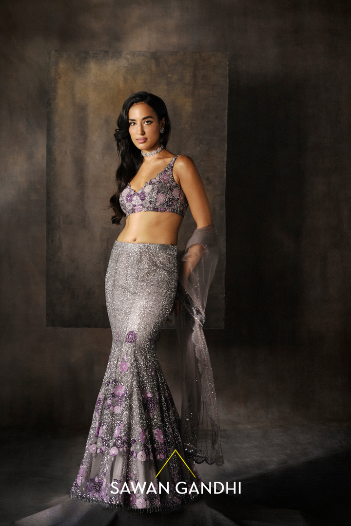 GREY FISHCUT APPLIQUÉ LEHENGA