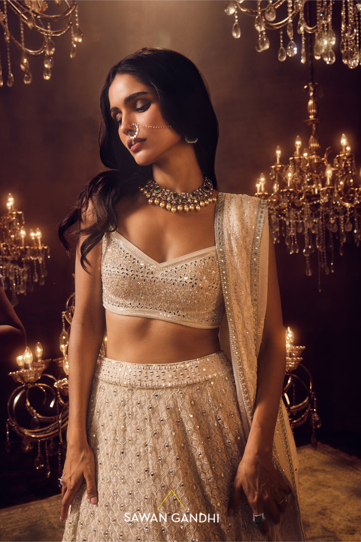 Ivory Ogee lehnga set