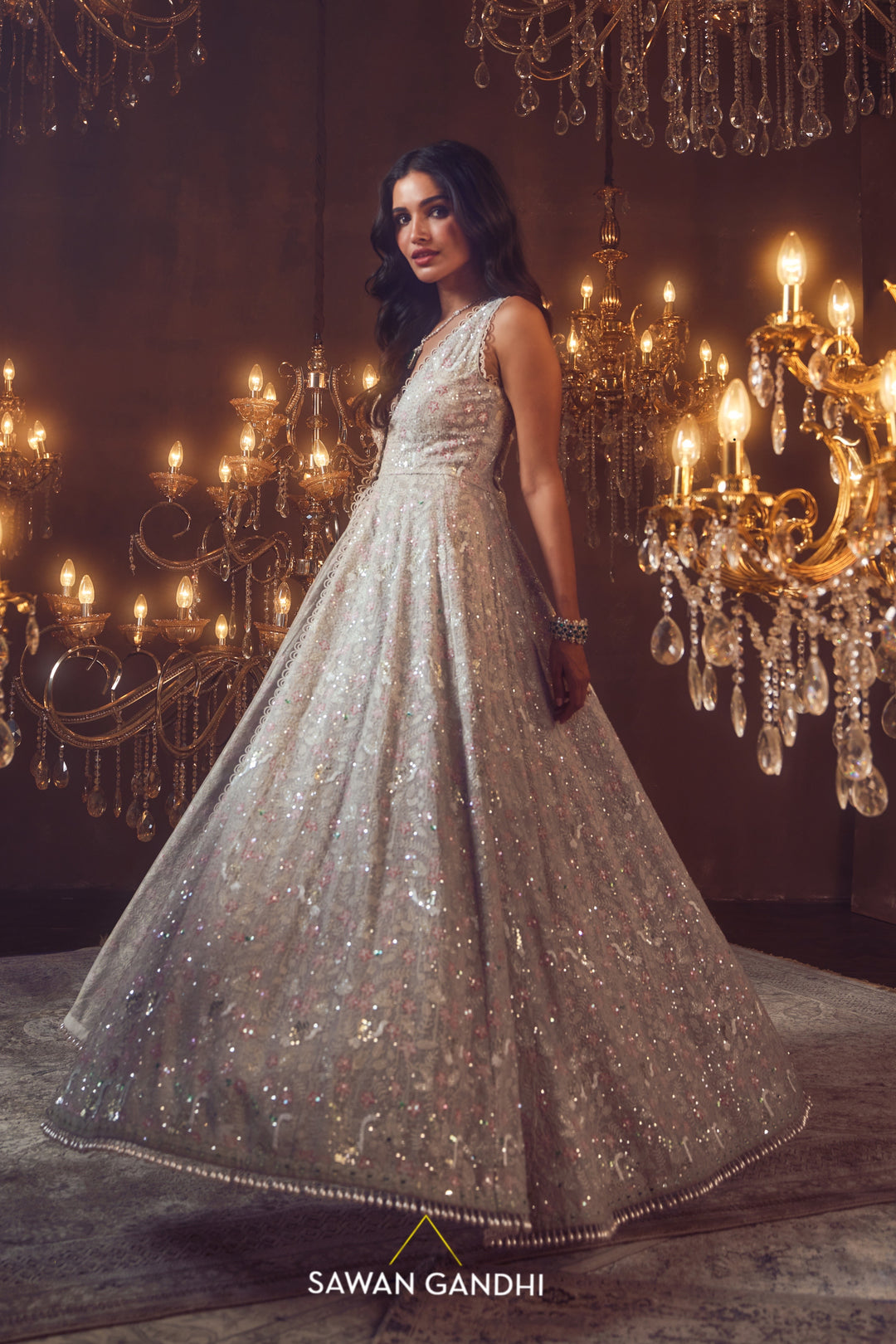 Smoke grey swan cape