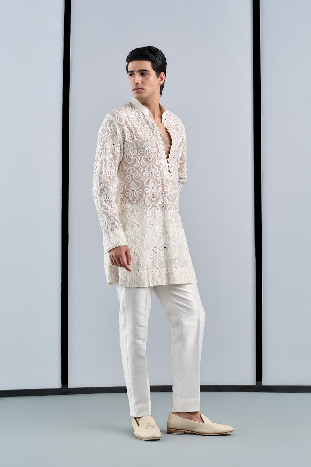 Ivory chandheri applique kurta