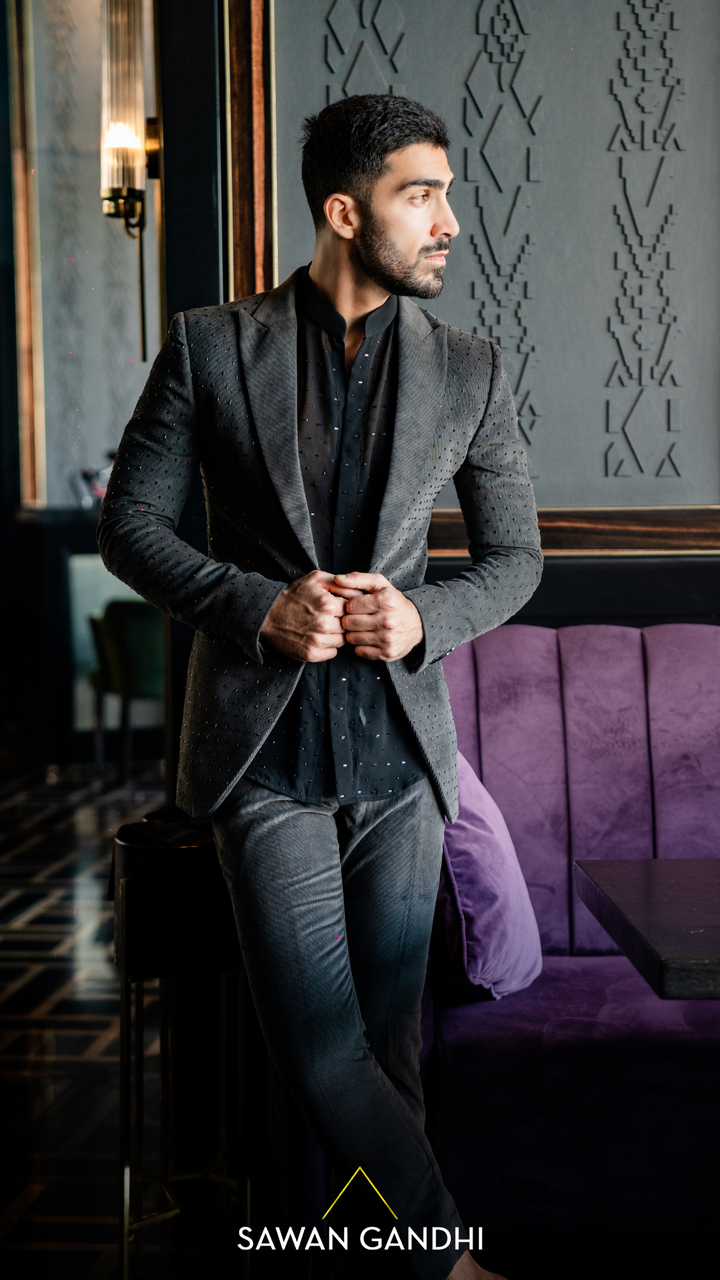 ASH- GREY CUTDANA JACKET