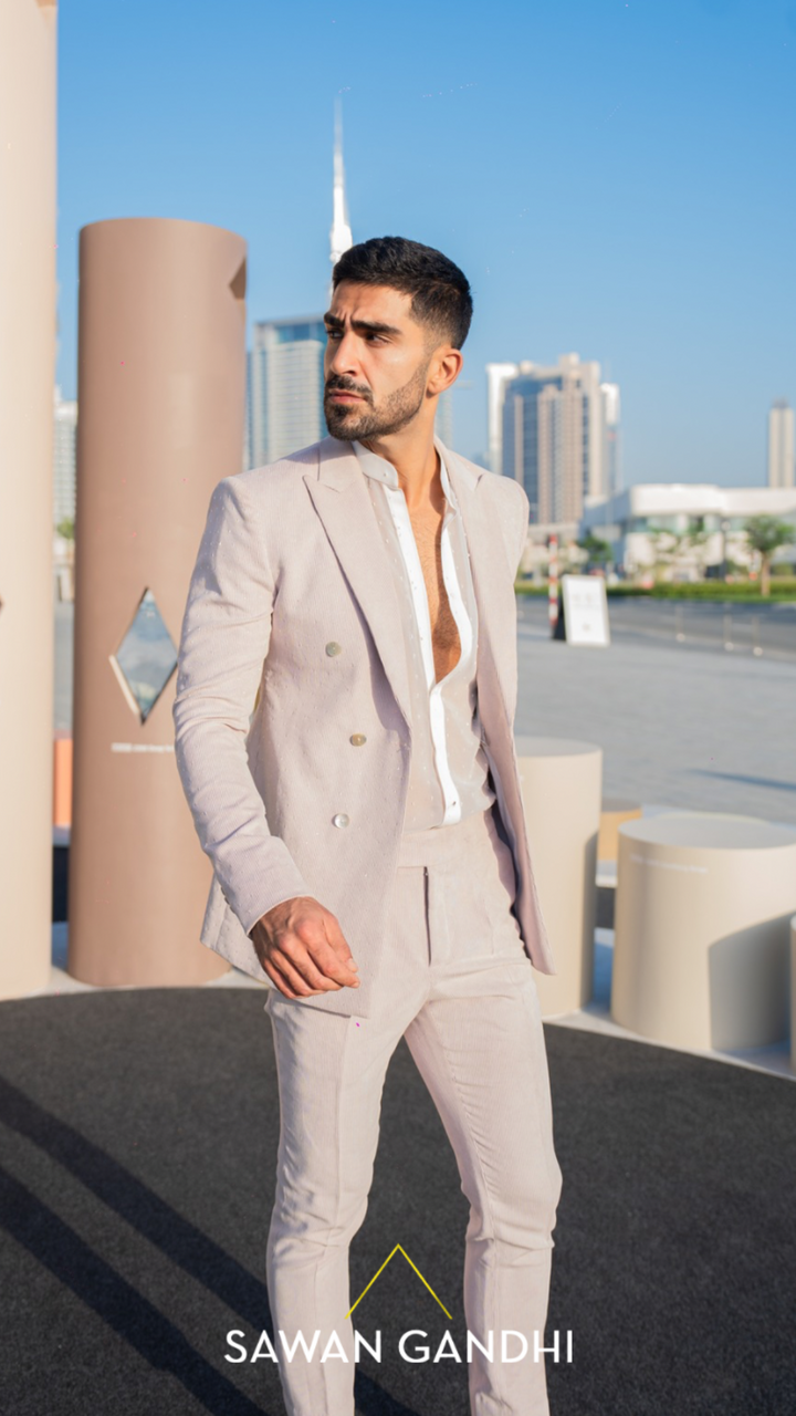 NUDE PINK CUTDANA JACKET