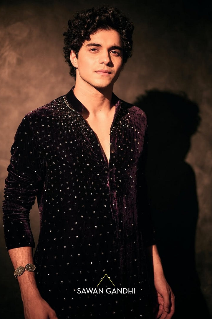Abhay Verma in Purple velvet abstract Kurta