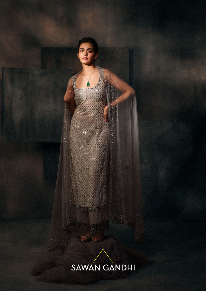 Grey threadwork suit