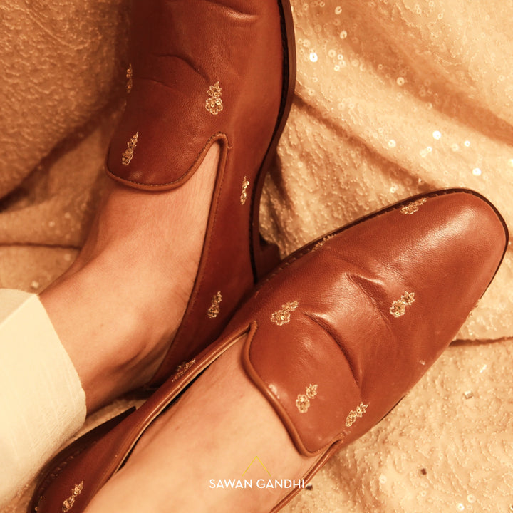 Tan flower booti shoes