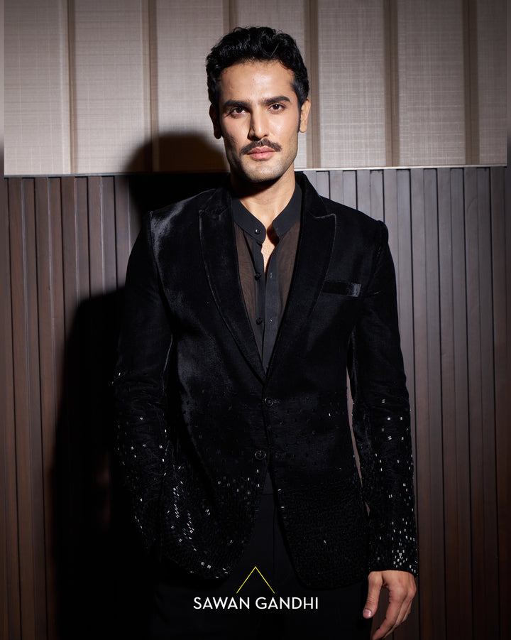 Noir cutdana scattered down jacket