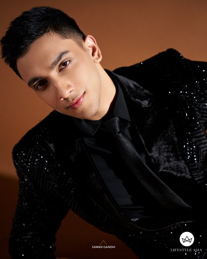 Vedang Raina in Black velvet chevron embroidered jacket