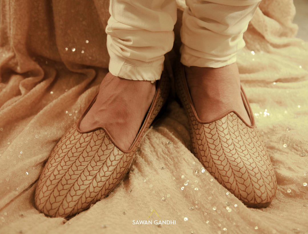 Gold beige brocade shoes