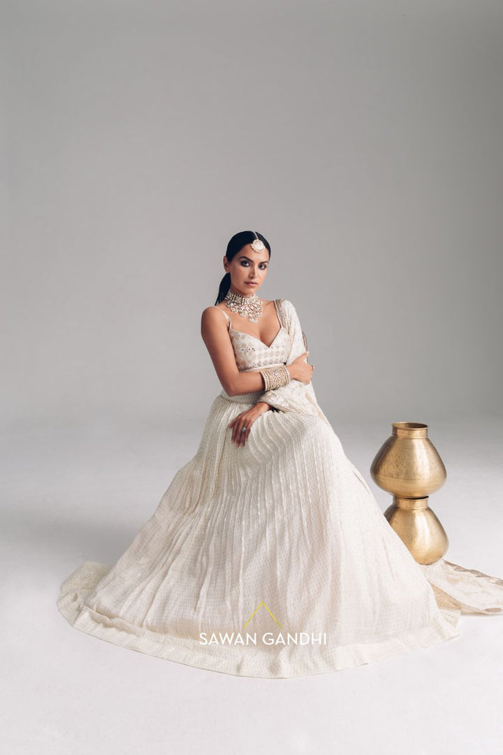 Diipa Khosla in Ivory georgette lehenga