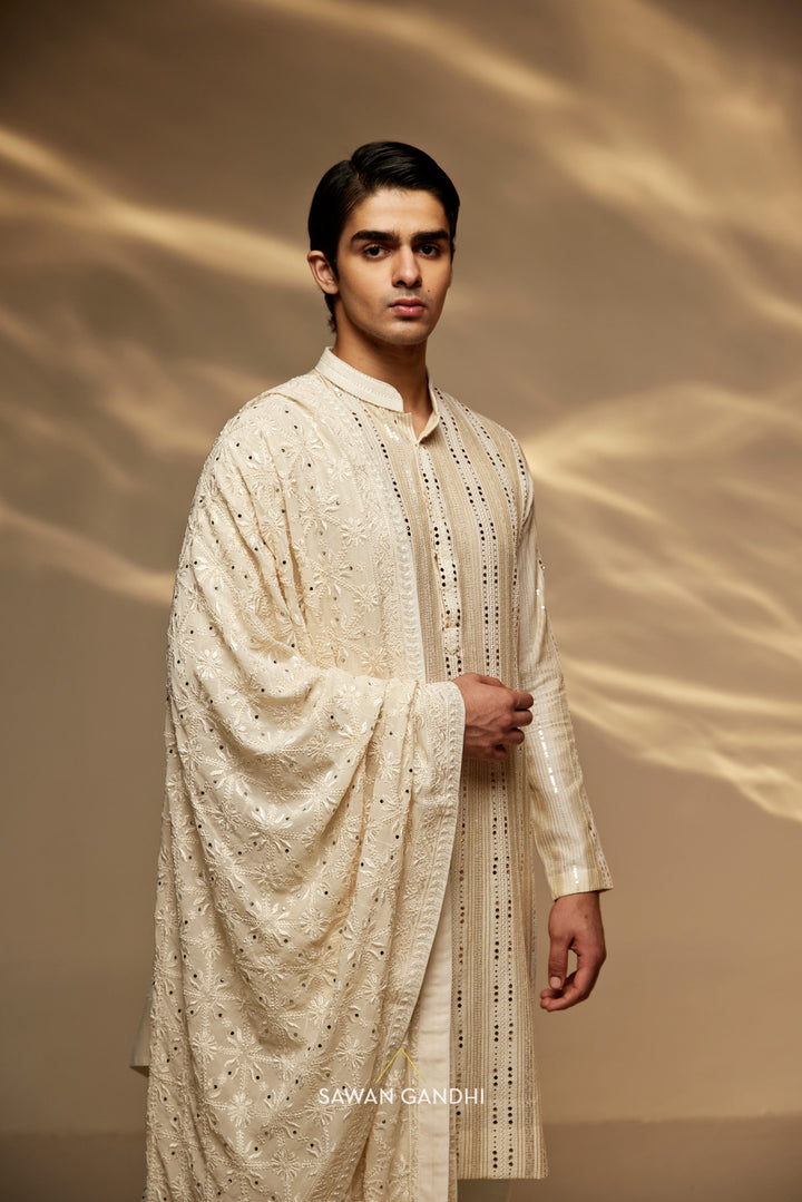 Ivory mukaish and zari work kurta
