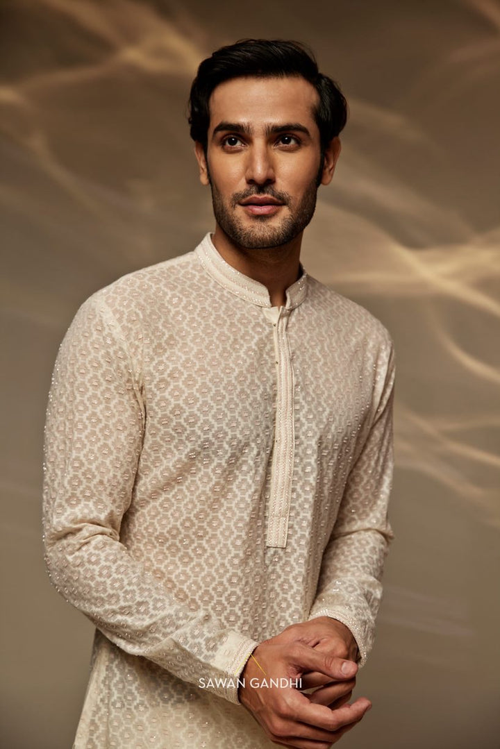 Ivory self chanderi kurta